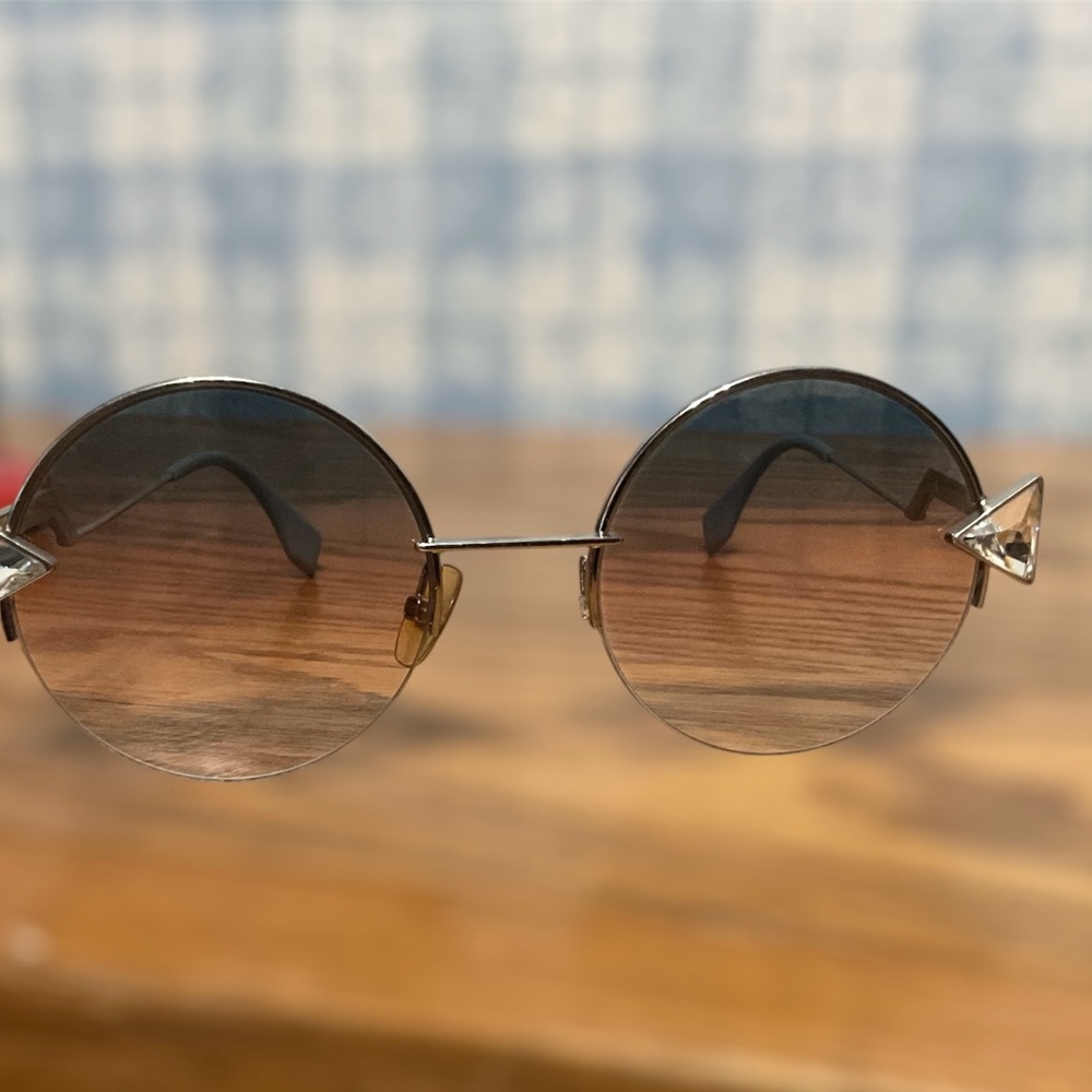 Fendi Round Gradient Sunglasses Silver Metal Arms FF0243/S Blue/Pink/Clear - Picture 9 of 11